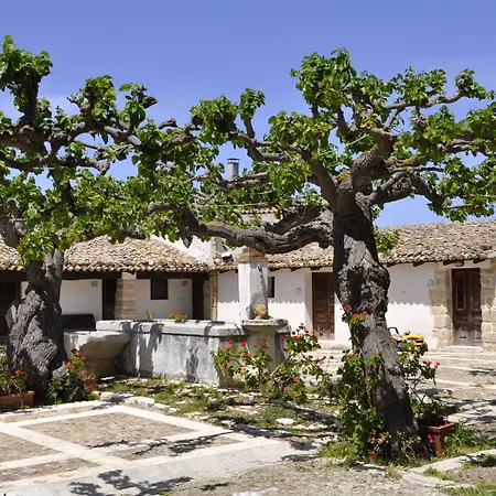 Farmház Fattoria Manostalla Chiarelli Partinico