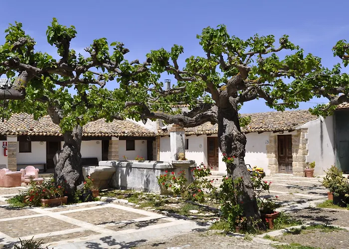 农家乐 Fattoria Manostalla Chiarelli 巴莱斯特拉泰