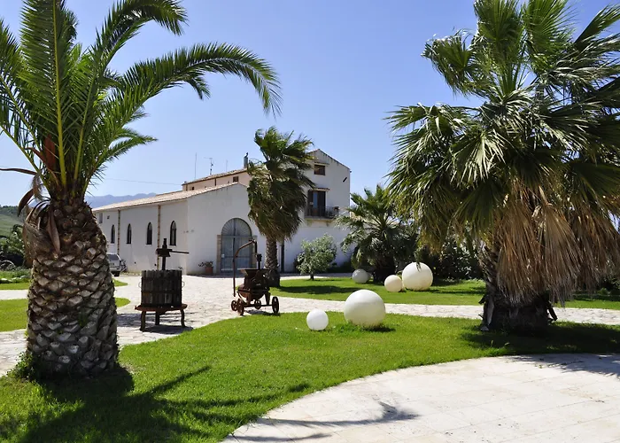 农家乐 Fattoria Manostalla Chiarelli 巴莱斯特拉泰